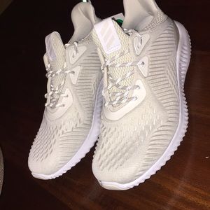 Adidas Alpha Bounce Shoes